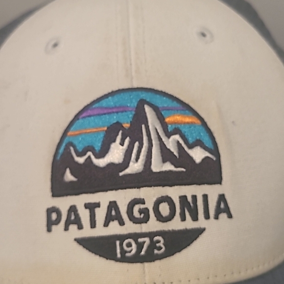 Patagonia Trucker Hat Blue-ish Gray Snapback Fitz Roy Outdoors Hiking Camping OS - Picture 3 of 6